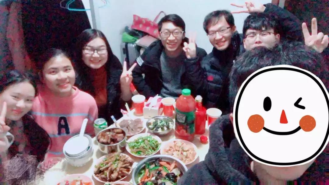 新的一年，三酉客服小伙伴迎来的最特别的年