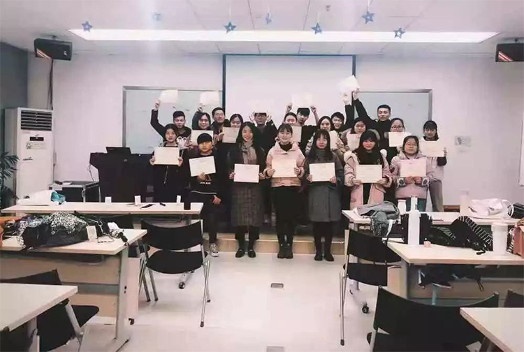 结业啦！顺丰项目第一批学员结业典礼